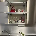 The Shelter * רומא
